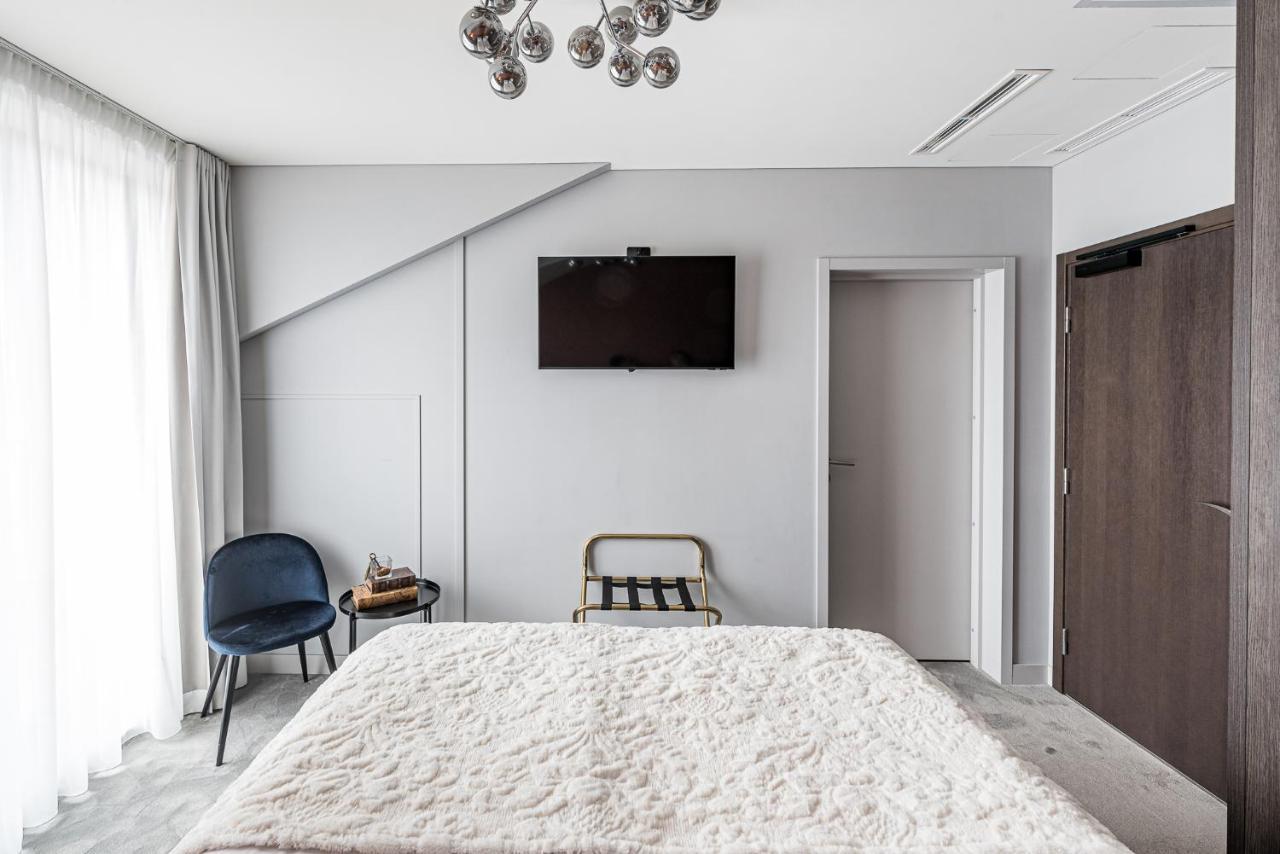 Oginski Hotel Plunge Luaran gambar