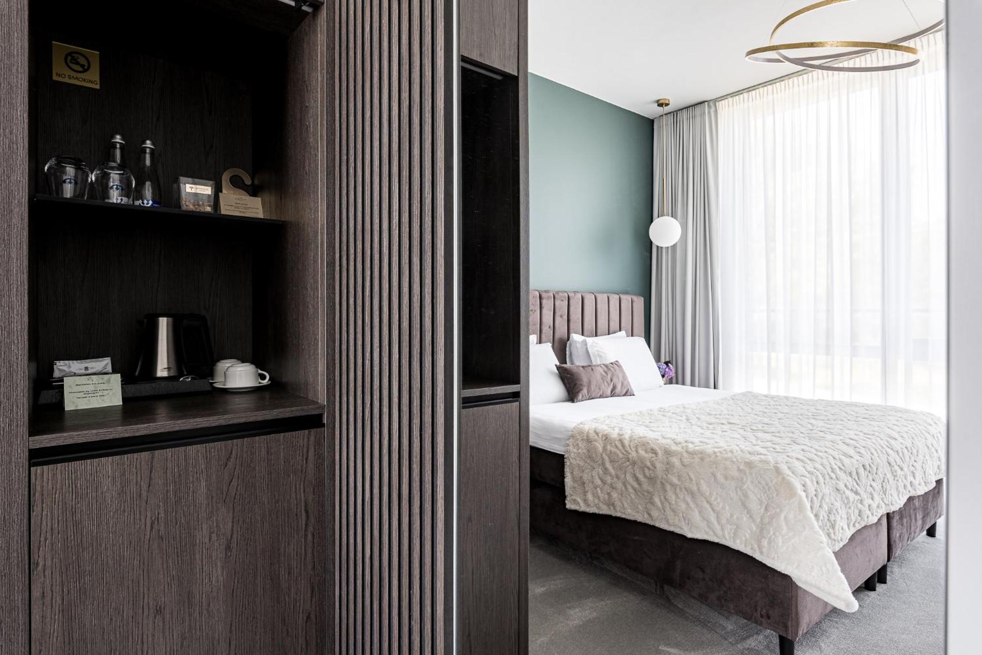 Oginski Hotel Plunge Bilik gambar